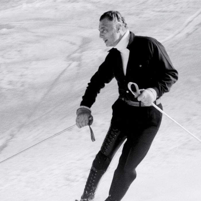 Agnelli hits the slopes - Print