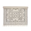Gorgeous geometric shaped rug in off white colour
