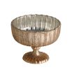 Elegant and classic shallow bowl on pedestal foot