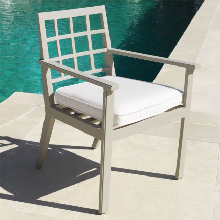 Contemporary neutral-toned outdoor dining chair with arms by Eichholtz