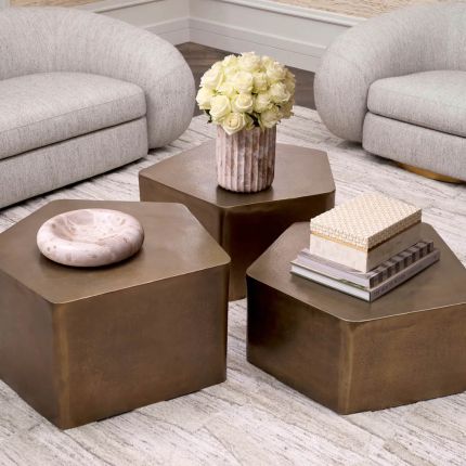 Veenazza Coffee Table - Set of 3