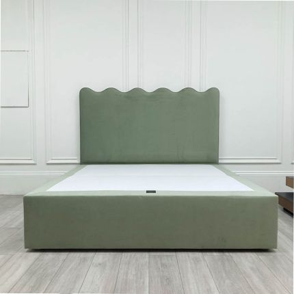 velvety sage green Hush Bed in perfect condition 