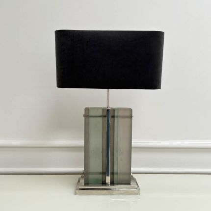 Glamorous side lamp with square black velvet shade