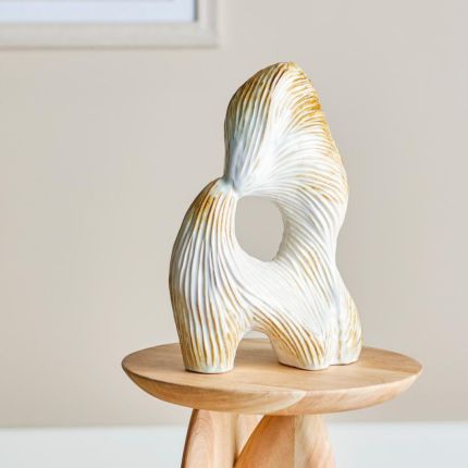 Discover the Eviella Sculpture, a stunning blend of elegance and artistry that enhances any space with its captivating design. Perfect for collectors and enthusiasts!