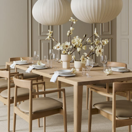 Graceful Dining Table - 130 cm