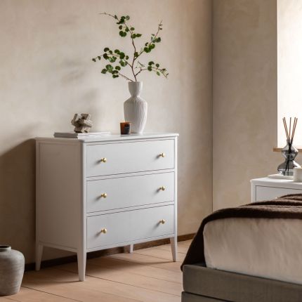 Scenia Triple Chest - White