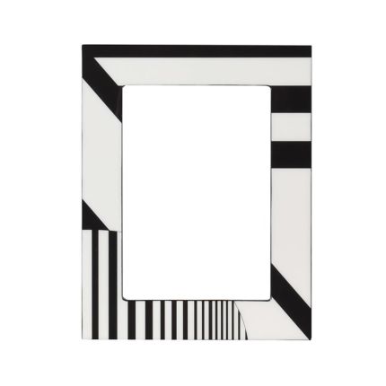 A chic black and cream picture frame