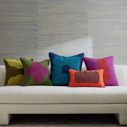 Pompidou Olive Plus Cushion