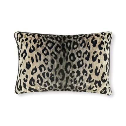 Romo Mimi Velvet Cushion - Kohl - 60 x 40 cm