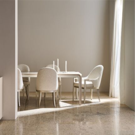 Romus Extending Dining Table - Light