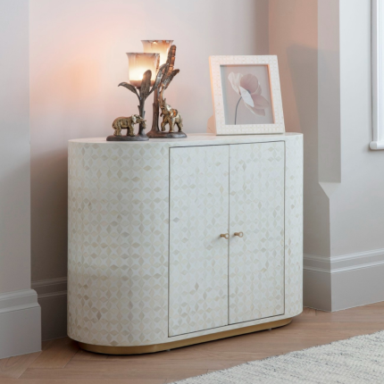 Seraphina Cabinet