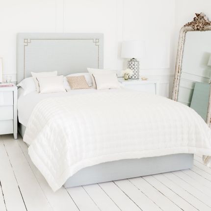 Emeline Bed