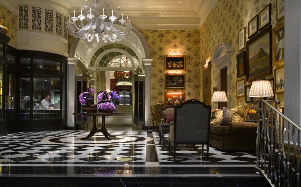 FAMOUS ART DECO HOTELS – GET THE LOOK!