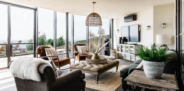 10 Must-Visit Hotels for Easter Holidays