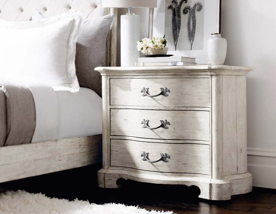 Bernhardt Chests & bedside Tables