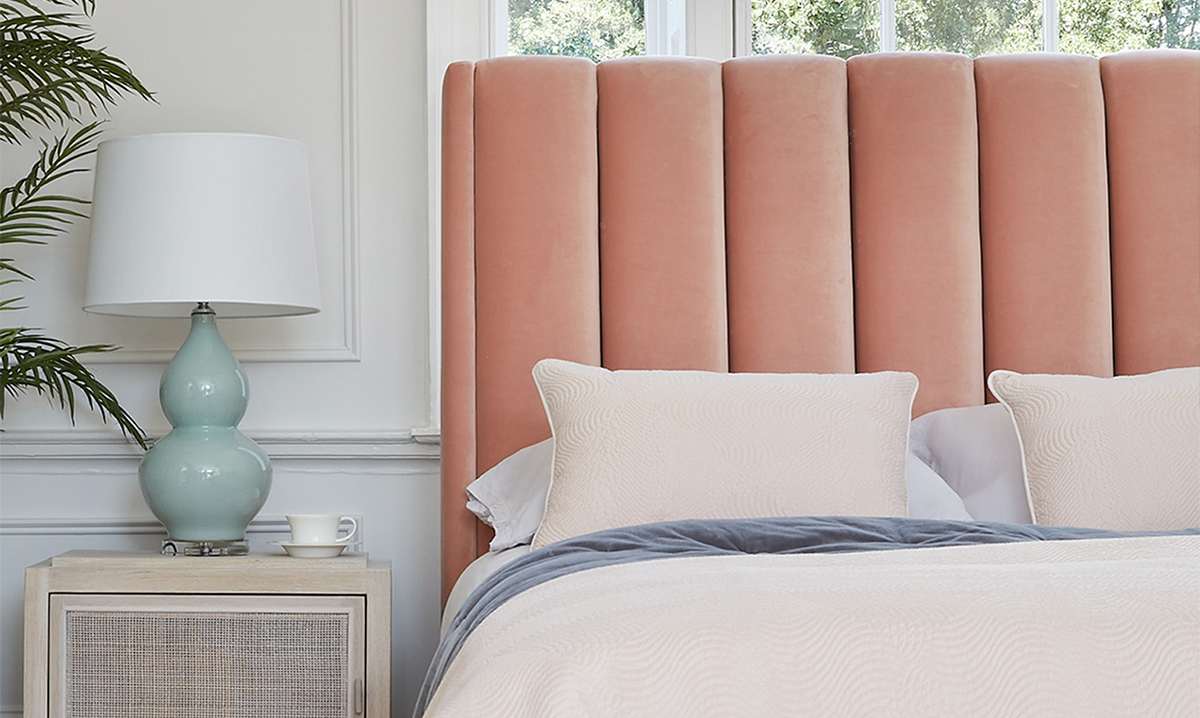 International furniture store discount